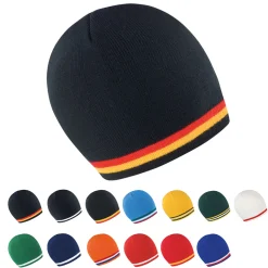 RC368 Result Winter Essentials Mütze Flaggen-Design